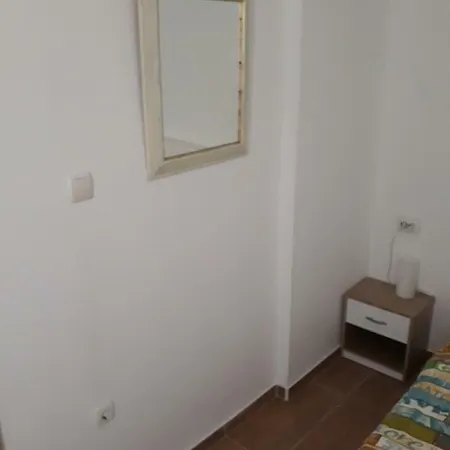 Ekv Apartman * Ždrelac